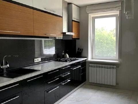 квартира по адресу Любечская ул., 11