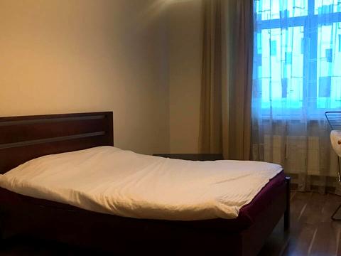 квартира за адресою Воскресенська вул., 12-В