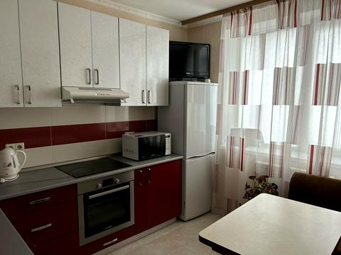 квартира за адресою Бориспільська вул., 6