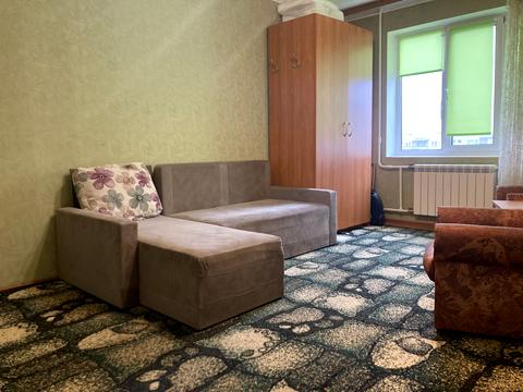 квартира за адресою Героїв полку "Азов" вул. (Маршала Малиновського), 7-А