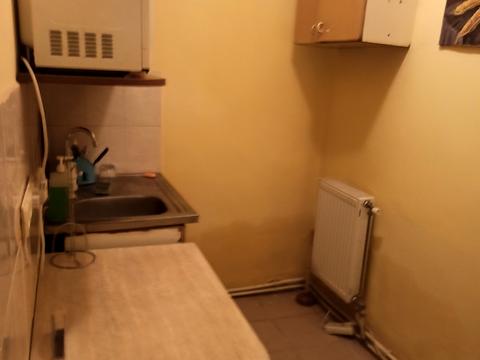 коммерческая по адресу Корятовича пл., 15
