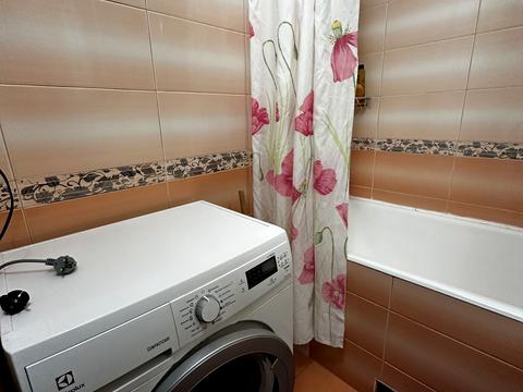 квартира по адресу Ревуцкого ул., 18-А