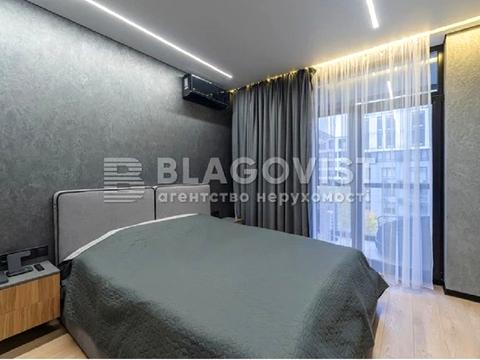 квартира по адресу Салютная ул., 2