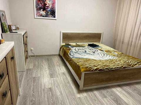 квартира за адресою Ревуцького вул., 19/1