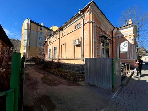 коммерческая по адресу Ивано-Франковск, Национальной Гвардии ул., 4