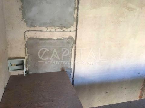 комерційна за адресою Дегтярна вул., 5
