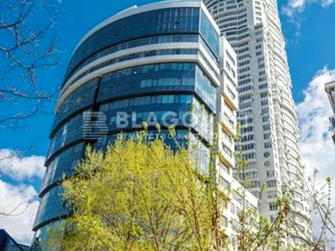 комерційна за адресою Кловський узвіз, 7