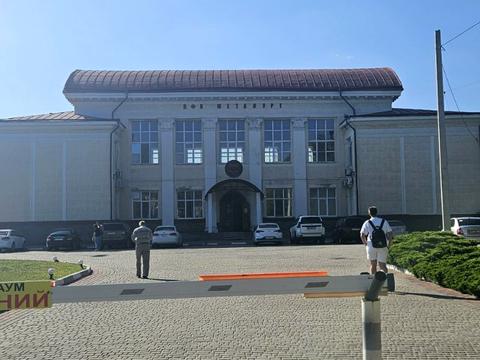 квартира за адресою Героїв Крут вул. (12 Квітня), 3