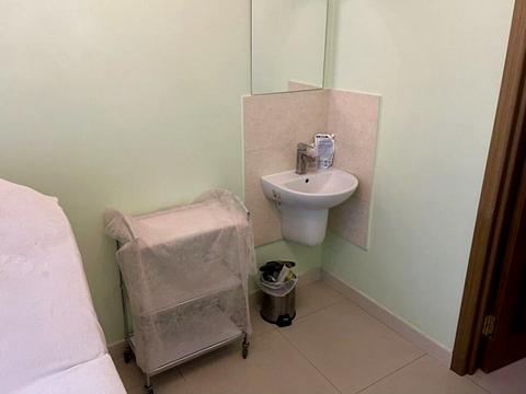 комерційна за адресою Зарічанська вул., 57/1