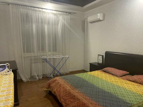 квартира за адресою Кропивницького вул., 21