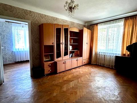 квартира за адресою Леоніда Каденюка просп. (Юрія Гагаріна), 9