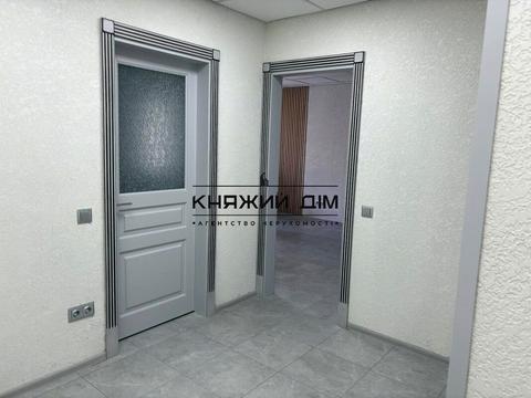 коммерческая по адресу Ревуцкого ул., 54
