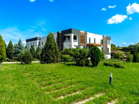 будинок за адресою Об ухівський