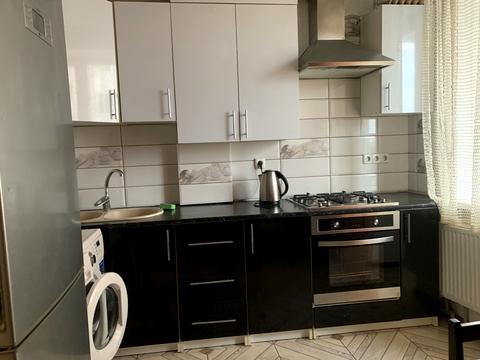 квартира за адресою Вереснева вул., 22-А