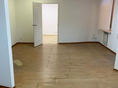 коммерческая по адресу Академика Чекмарёва ул., 2