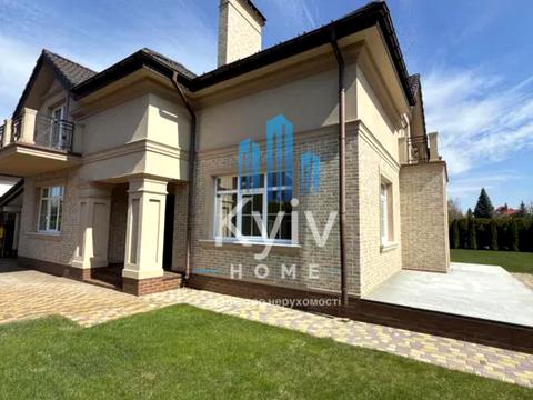 будинок за адресою Набережна