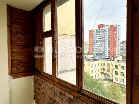 квартира по адресу Ларисы Руденко ул., 6