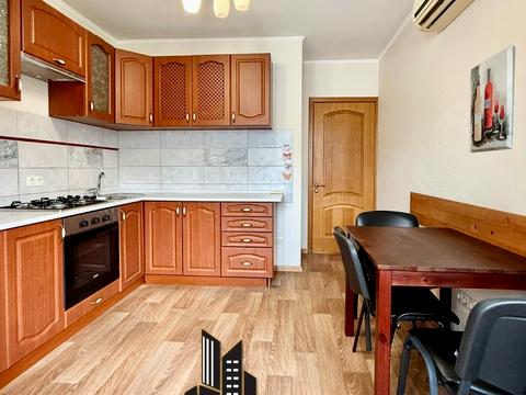 квартира за адресою Боголюбова вул., 14