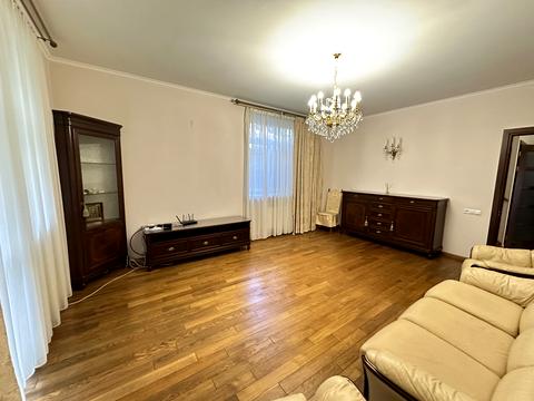 будинок за адресою Миколи Юнкерова вул.