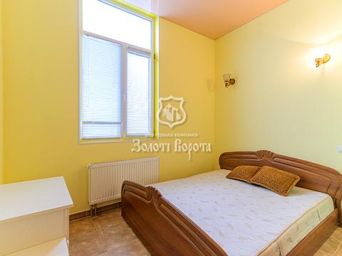 квартира за адресою Світлицького вул., 35