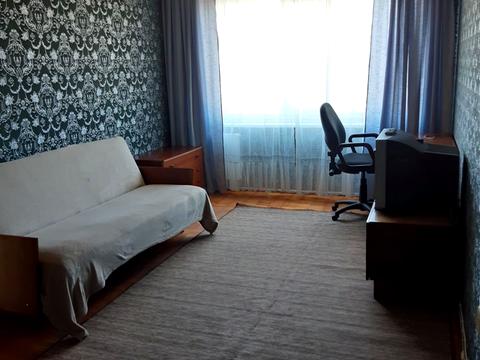 квартира за адресою Романа Шухевича просп. (Генерала Ватутіна), 2