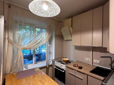 квартира по адресу Академика Янгеля ул., 3