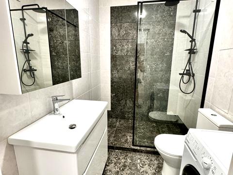 квартира за адресою Корольова вул., 4