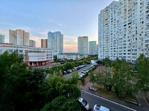 квартира по адресу Миколы Бажана просп., 14