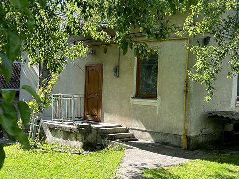 будинок за адресою Шкільна, 8А
