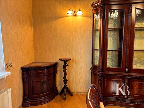 квартира за адресою Левка Лук'яненка вул. (Василя Жуковського), 21