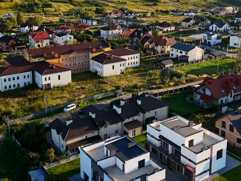 дом по адресу Князя Романа ул., 1