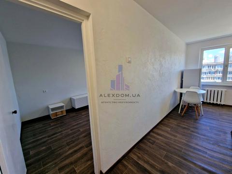 квартира за адресою Дніпровська набережна вул., 5-А
