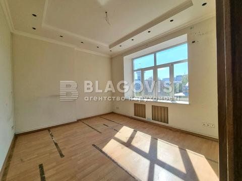 комерційна за адресою Костельна вул., 6