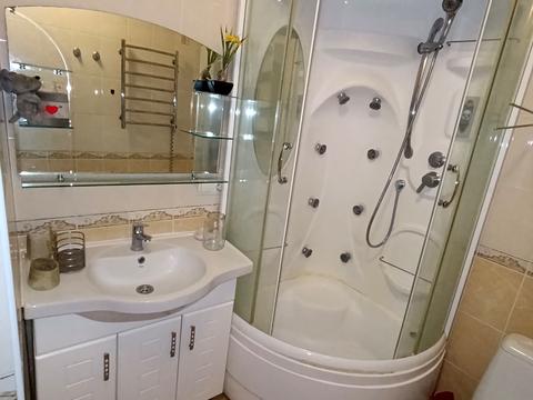 квартира за адресою Богдана Хмельницького бульв., 4