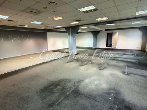 комерційна за адресою Лінійна вул., 17