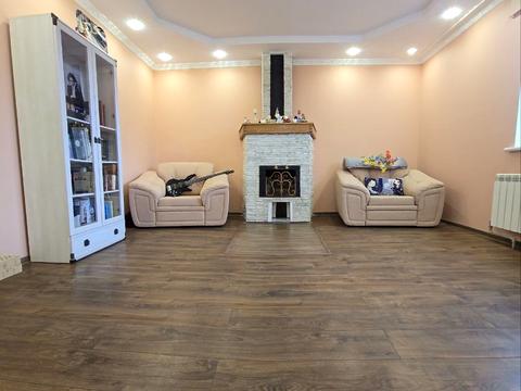 будинок за адресою Молодіжна, 8а