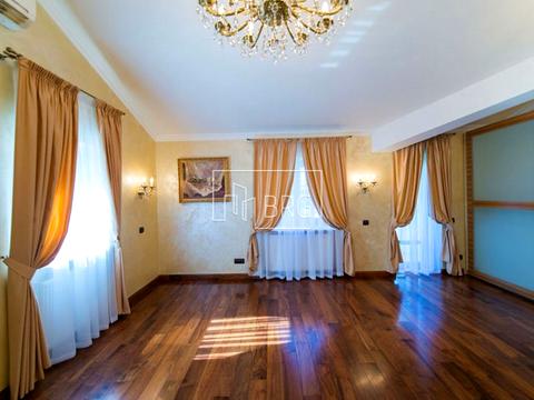 будинок за адресою смт. Козин, Старокиївська вул.