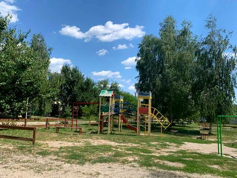 будинок за адресою Лугова