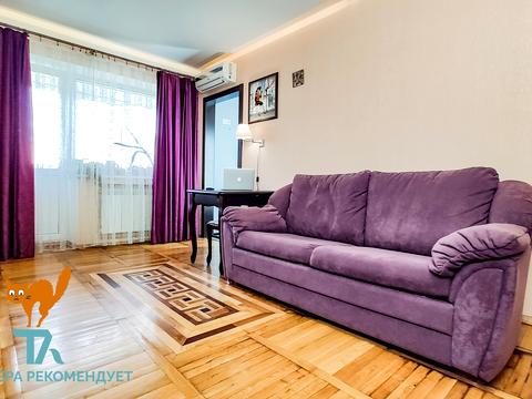 квартира за адресою Ростиславська вул. (Маршала Рибалка), 5