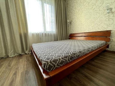 квартира за адресою Олексія Вадатурського вул. (Маршала Малиновського), 53