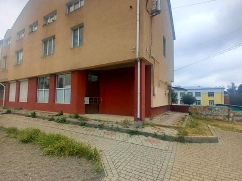 комерційна за адресою Бульвар Героїв Крут, 4ж