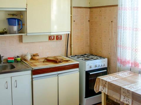 квартира за адресою Хорольська вул., 8