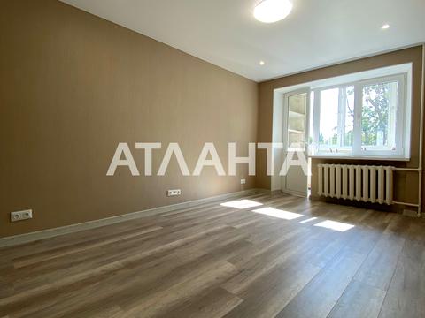 квартира за адресою Радісна вул., 1