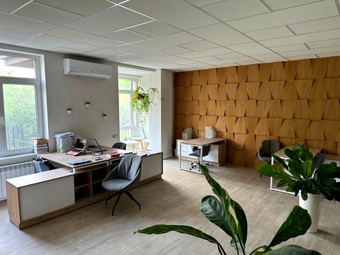 комерційна за адресою Січових Стрільців вул. (Артема), 84-А