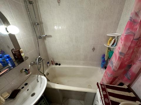 квартира за адресою Автозаводська вул., 93