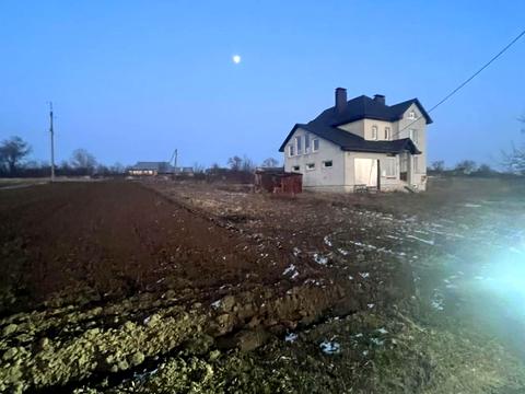 участок по адресу Січових Стрільців