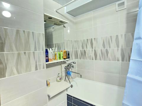 квартира по адресу Салютная ул., 25