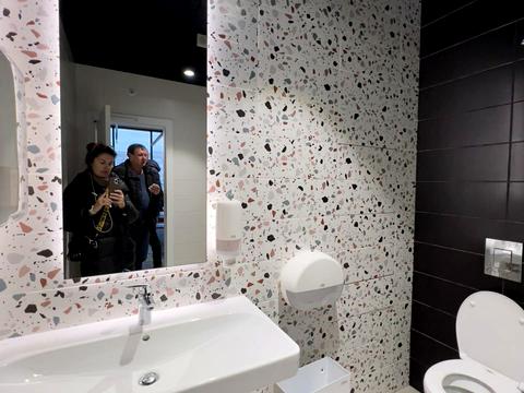 коммерческая по адресу Зоологическая ул., 5/1