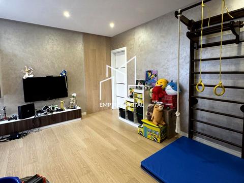 квартира за адресою Червоної Калини, 35В