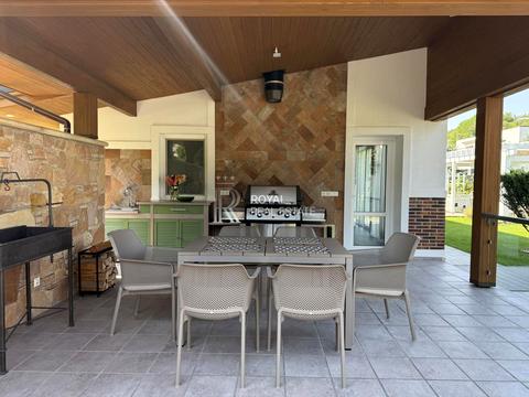 будинок за адресою с. Лісники, Ватутіна пров.